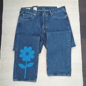 Levi's 501 Original with screen print design